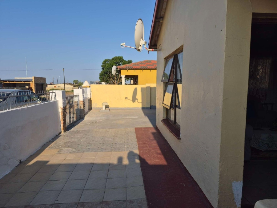 3 Bedroom Property for Sale in Zwide Eastern Cape